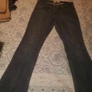 Levis jeans